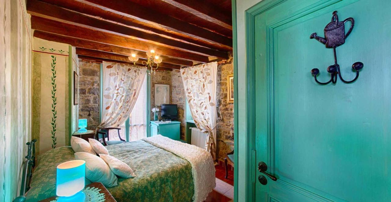 Muntaecara Hotel Diffuso อาปริกาเล ภายนอก รูปภาพ